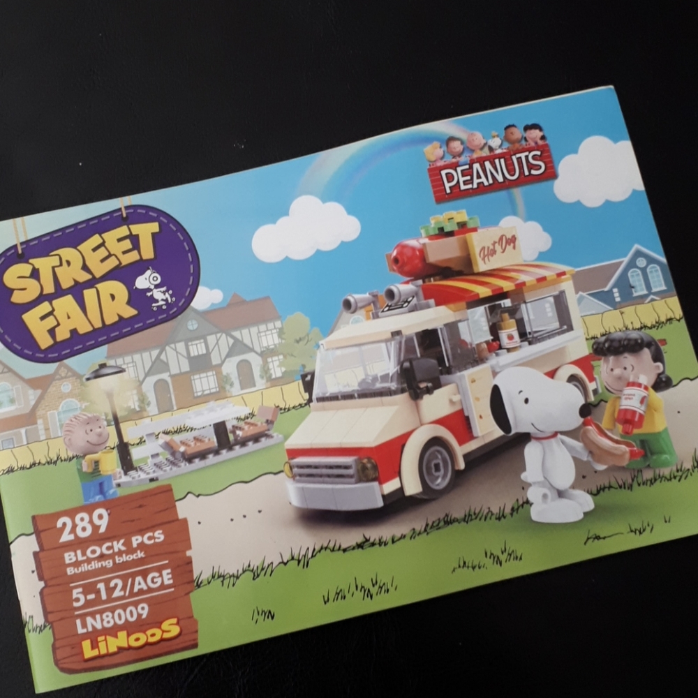 Peanuts Building Blocks - Picture 6 of 7